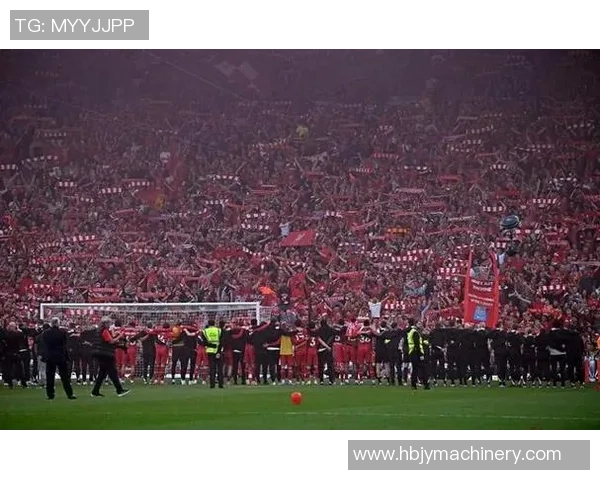 世界杯焦点战：多特蒙德与利物浦激战成平局全场沸腾瞬间回顾