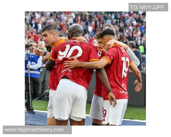 德甲焦点战拜仁与曼城握手言和争议判罚引发全场热议