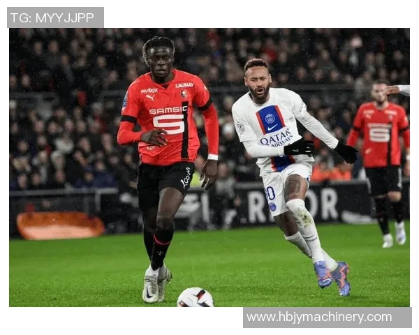 英超焦点战：那不勒斯与巴黎圣日耳曼激战成平局数据分析引发热议