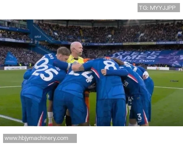 意甲激战拜仁与切尔西握手言和绝杀瞬间引发争议判罚引爆全场气氛